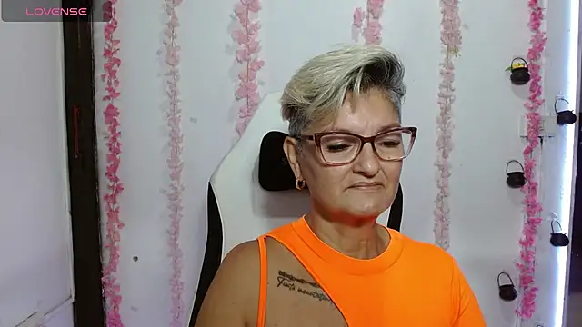 bety-cum2 online show from 06-28-26, 12:33
