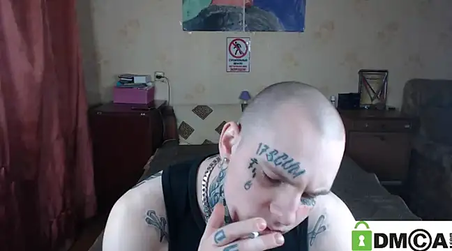 Snapshot of Keny_Collins chatting on 02-07-25, 04:14 Keny Collins online show from 02-07-25, 04:14