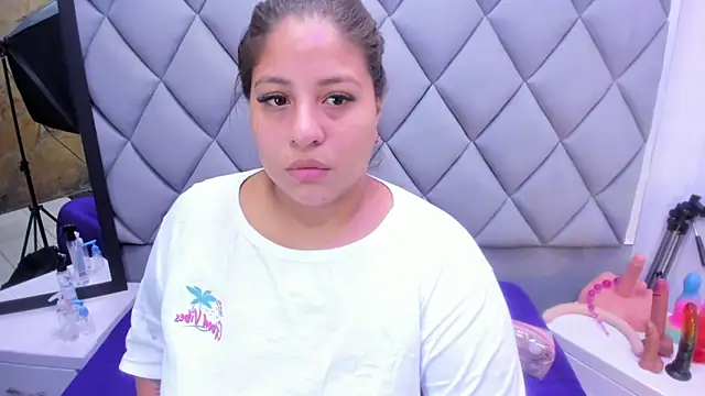 Snapshot of Luci_SexDeep chatting on 11-09-25, 03:05 Luci SexDeep online show from 11-09-25, 03:05