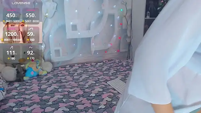 mooncandygirl online show from 01-03-25, 09:25