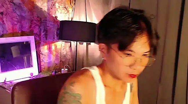 Snapshot of Sexy_Handsome_Drex chatting on 01-22-25, 11:56 Sexy Handsome Drex online show from 01-22-25, 11:56