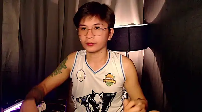 Snapshot of Sexy_Handsome_Drex chatting on 03-12-25, 09:23 Sexy Handsome Drex online show from 03-12-25, 09:23