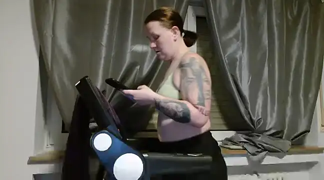 Snapshot of wetgerman_2 chatting on 02-03-25, 11:20 wetgerman 2 online show from 02-03-25, 11:20