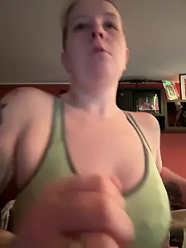 Snapshot of wetgerman_2 chatting on 03-02-25, 02:43 wetgerman 2 online show from 03-02-25, 02:43