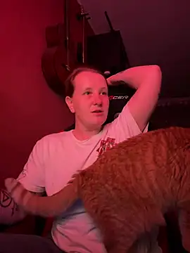 Snapshot of wetgerman_2 chatting on 03-15-25, 10:00 wetgerman 2 online show from 03-15-25, 10:00