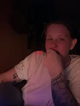 Snapshot of wetgerman_2 chatting on 03-22-25, 12:28 wetgerman 2 online show from 03-22-25, 12:28