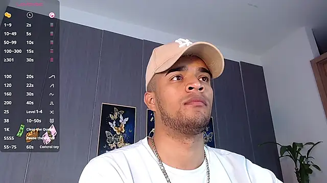 Bigcock 21cm  online show from 03-20-25, 08:08