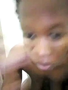 Snapshot of africanpussy22 chatting on 04-10-26, 10:58 africanpussy22 online show from 04-10-26, 10:58