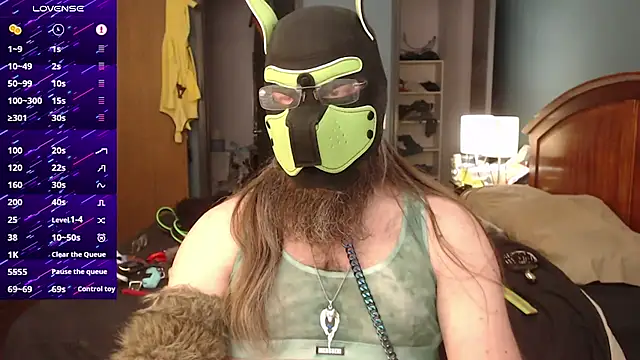 kinkywolf429 online show from 12-21-25, 06:48