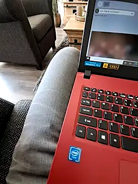 toppiefloppi online show from 02-19-25, 11:38