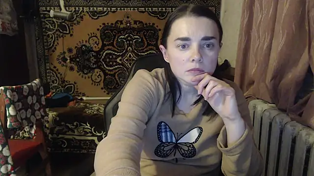 AlisaLaDiva online show from 01-04-25, 10:02