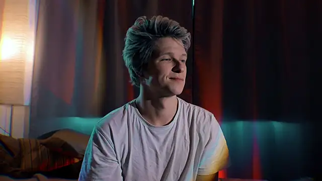 Breston Sweet online show from 09-25-25, 04:38