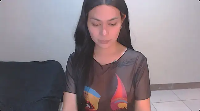 Snapshot of BonaBarrameda chatting on 02-06-25, 02:48 BonaBarrameda online show from 02-06-25, 02:48