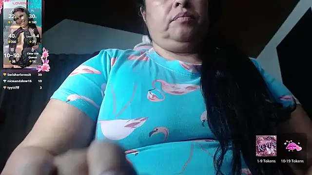 Snapshot of Keyla01_ chatting on 02-21-25, 03:56 Keyla01 online show from 02-21-25, 03:56