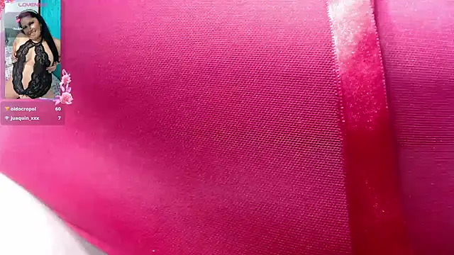 Snapshot of Keyla01_ chatting on 03-10-25, 01:34 Keyla01 online show from 03-10-25, 01:34