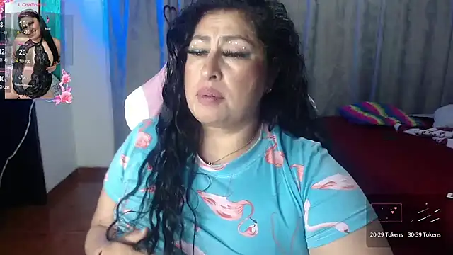 Snapshot of Keyla01_ chatting on 03-17-25, 07:24 Keyla01 online show from 03-17-25, 07:24