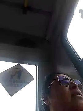 Snapshot of Keyla01_ chatting on 03-22-25, 09:42 Keyla01 online show from 03-22-25, 09:42