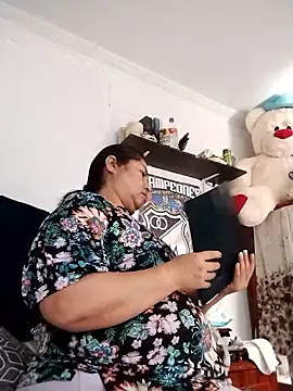 Snapshot of Keyla01_ chatting on 09-26-25, 12:31 Keyla01 online show from 09-26-25, 12:31