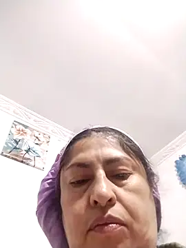 Snapshot of Keyla01_ chatting on 10-29-25, 12:40 Keyla01 online show from 10-29-25, 12:40