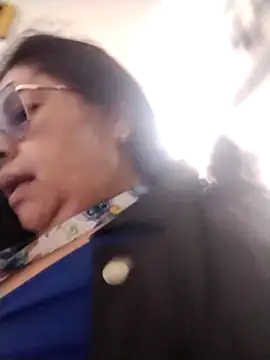 Snapshot of Keyla01_ chatting on 11-12-25, 11:32 Keyla01 online show from 11-12-25, 11:32