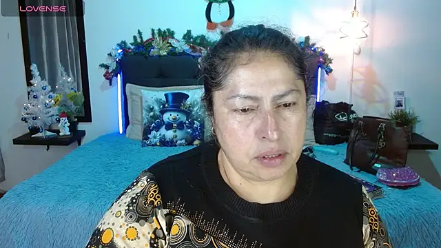 Snapshot of Keyla01_ chatting on 11-13-25, 12:15 Keyla01 online show from 11-13-25, 12:15