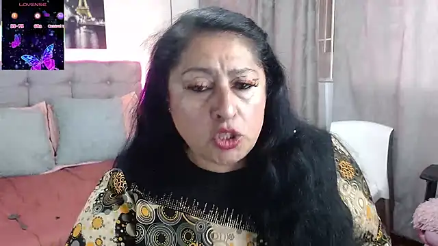 Snapshot of Keyla01_ chatting on 08-01-26, 06:07 Keyla01 online show from 08-01-26, 06:07