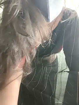 yoursana- online show from 11-22-25, 04:11