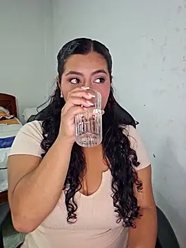 Mary pinkish online show from 03-20-25, 11:56