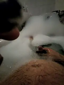 Snapshot of Paul10112 chatting on 09-14-25, 07:02 Paul10112 online show from 09-14-25, 07:02