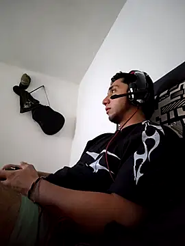 Miguelgel578 online show from 09-18-25, 03:03