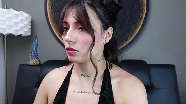 miss sharlotte18 online show from 04-03-26, 11:08