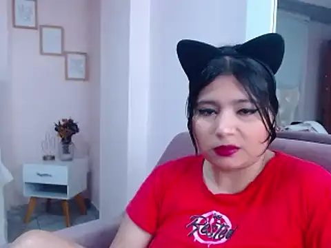 annylouis online show from 02-11-25, 01:41