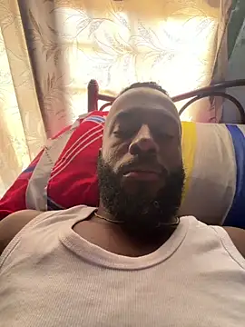 Snapshot of DaleHamilton chatting on 04-12-26, 04:45 DaleHamilton online show from 04-12-26, 04:45