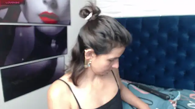 Snapshot of Eva-Williams chatting on 01-23-25, 06:14 Eva-Williams online show from 01-23-25, 06:14