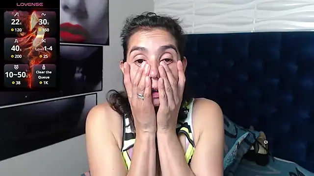 Snapshot of Eva-Williams chatting on 03-10-25, 02:59 Eva-Williams online show from 03-10-25, 02:59