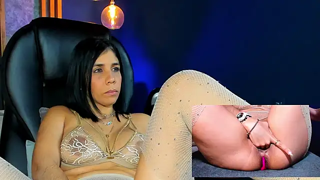 Snapshot of shanelhot chatting on 01-30-25, 12:50 shanelhot online show from 01-30-25, 12:50