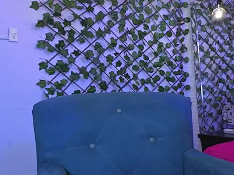 AnnyMilet  online show from 09-15-25, 02:50