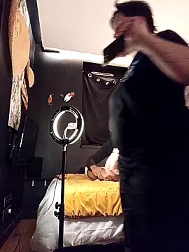 callmelouve online show from 11-29-25, 03:26