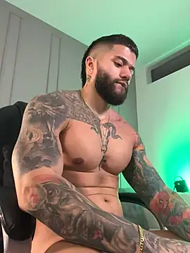 Snapshot of Frank_Farrell chatting on 11-11-25, 10:43 Frank Farrell online show from 11-11-25, 10:43