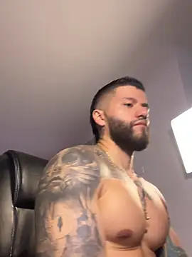 Snapshot of Frank_Farrell chatting on 02-01-26, 09:13 Frank Farrell online show from 02-01-26, 09:13