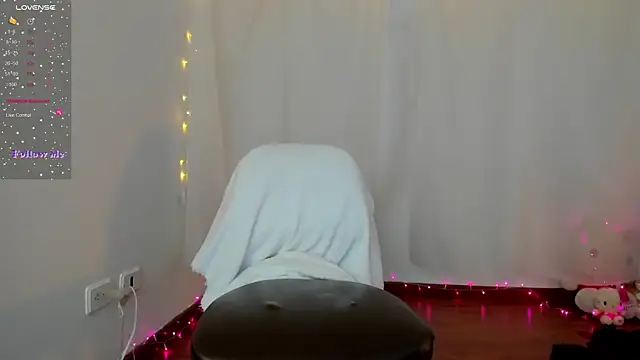 Silvanna-Moree online show from 12-29-24, 08:37