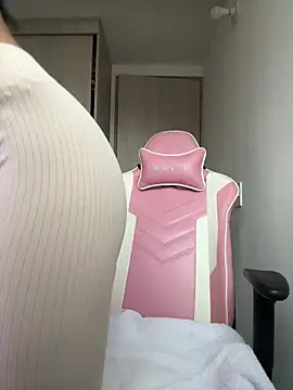 Anamhenao online show from 12-18-25, 11:49