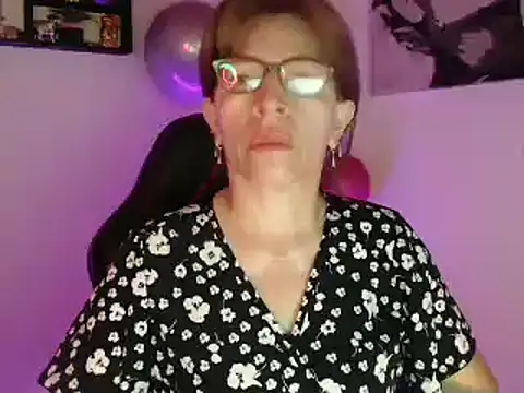 Chayla Ruiz online show from 03-10-25, 12:59