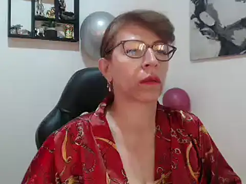 Chayla Ruiz online show from 03-12-25, 02:23