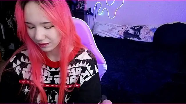 Maya Viola online show from 12-23-25, 06:11