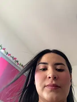 Snapshot of jailyncam_ chatting on 11-07-25, 09:15 jailyncam online show from 11-07-25, 09:15