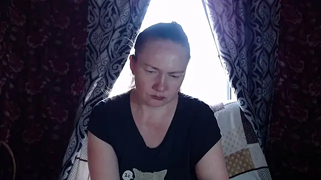 Snapshot of EmilyDoth chatting on 07-02-26, 03:34 EmilyDoth online show from 07-02-26, 03:34