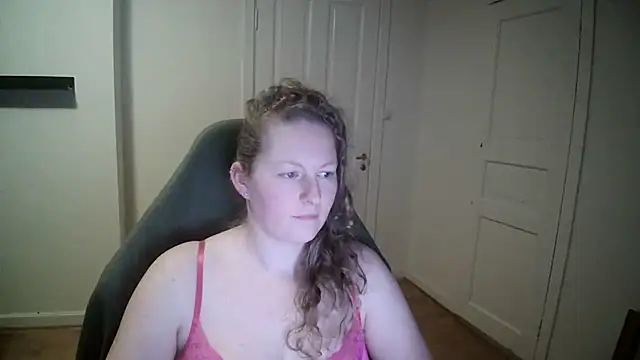 Girlnina-1995 online show from 01-27-25, 05:48