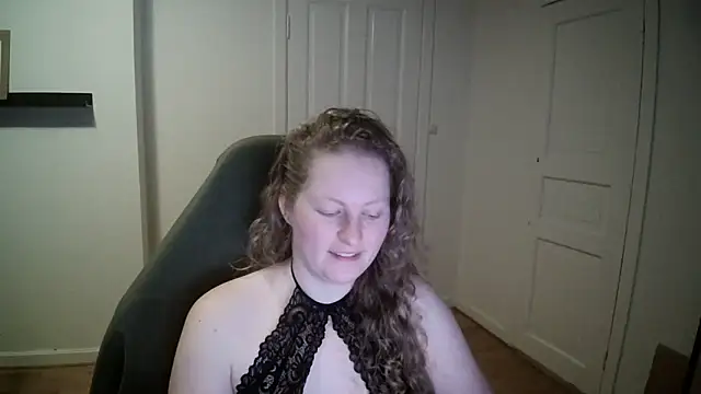 Girlnina-1995 online show from 02-25-25, 04:00