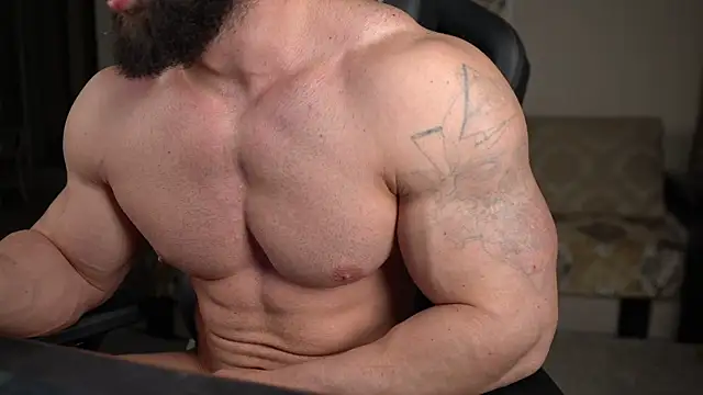 Snapshot of mike0xx chatting on 12-05-24, 03:15 mike0xx online show from 12-05-24, 03:15